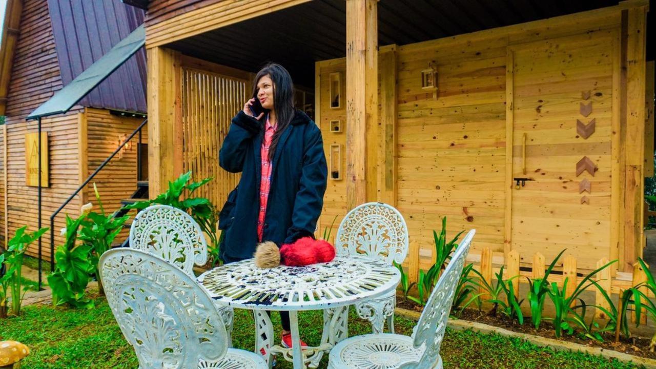 Hunters Wood Cabins Нувара-Елія Екстер'єр фото
