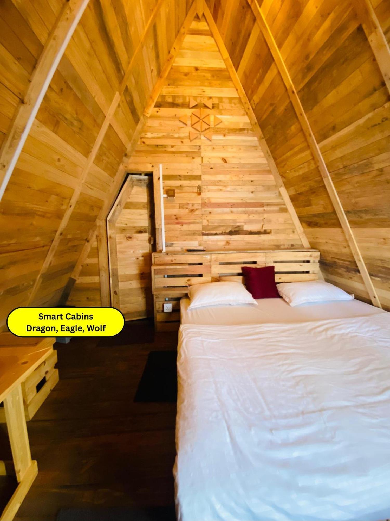 Hunters Wood Cabins Нувара-Елія Екстер'єр фото