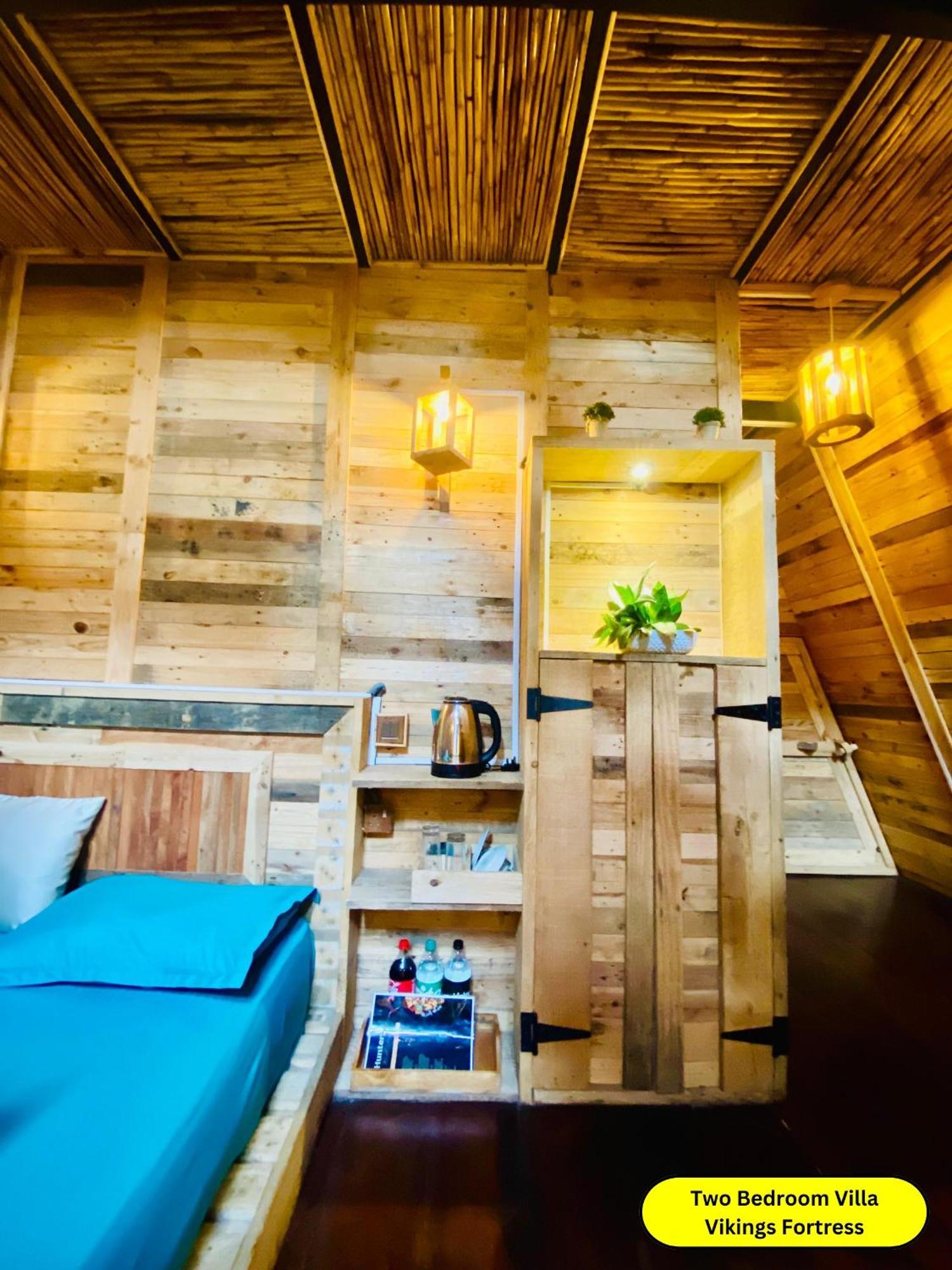 Hunters Wood Cabins Нувара-Елія Екстер'єр фото