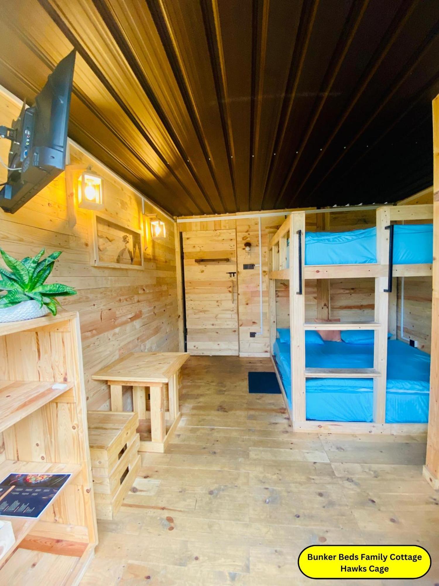 Hunters Wood Cabins Нувара-Елія Екстер'єр фото